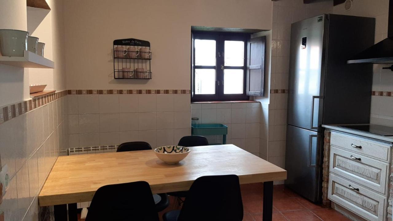 El Canton De Poo, Agradable Casa Adosada A 800M De La Playa Vv-2256-As リャネス エクステリア 写真